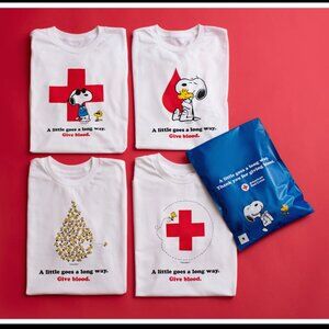 Collectible Peanuts x American Red Cross shirt - Limited Edition- Size S